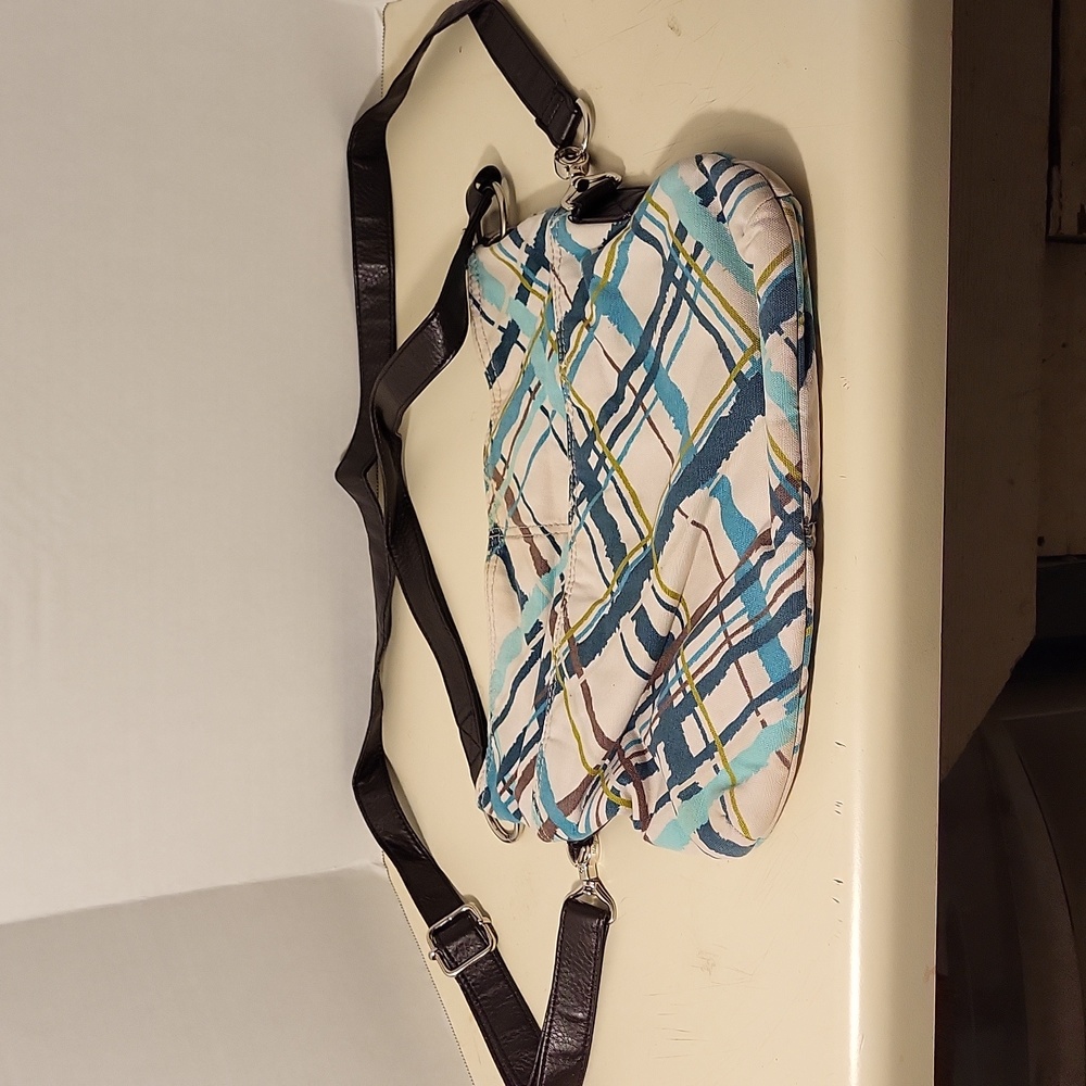 Thirty One Suite Cross N' Fold Body Purse Crossbody With  Matching Wallet